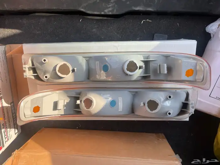 شمعات امامي اصلي مستعمله 3