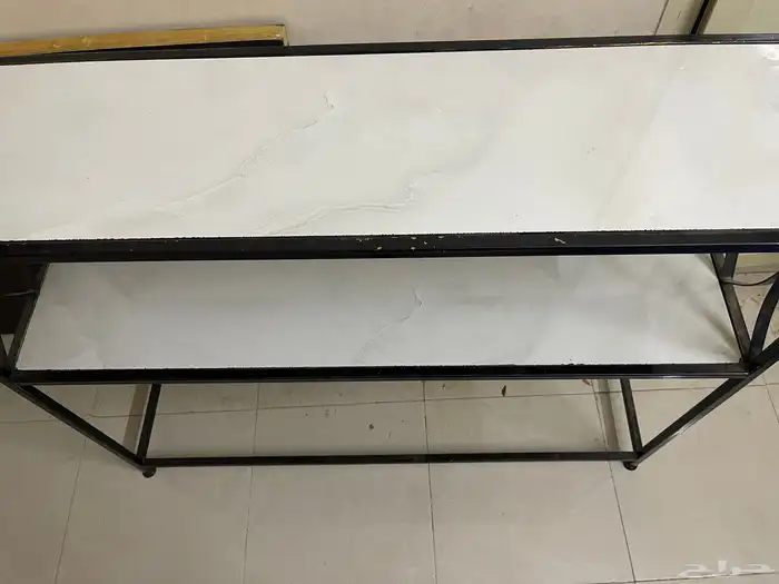 طاولة حديد 0