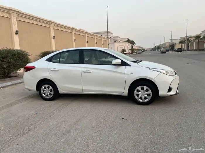 تويوتا يارس 2021 7