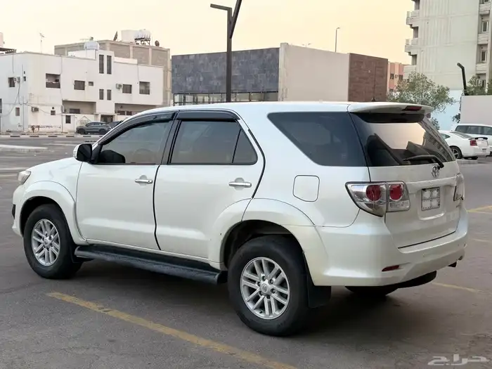 فورشينر 2015 قير عاد يبدون دبل نضيفف للمستخدم 3