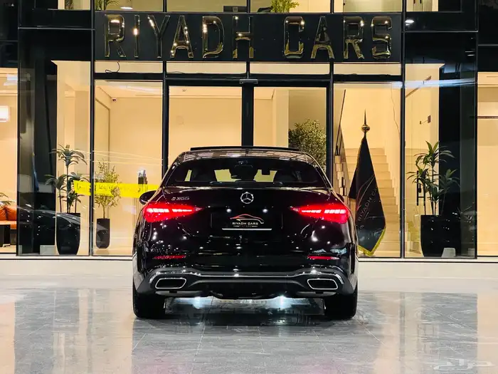 مرسيدس C200 موديل 2025 (اصفار) 31