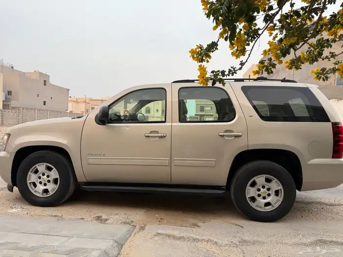 تاهو 2011 سعودي بدون دبل 5