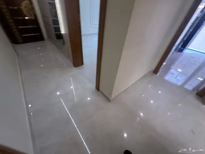 شقه ارضيه للبيع حي اليرموك مساحه كبيره 9