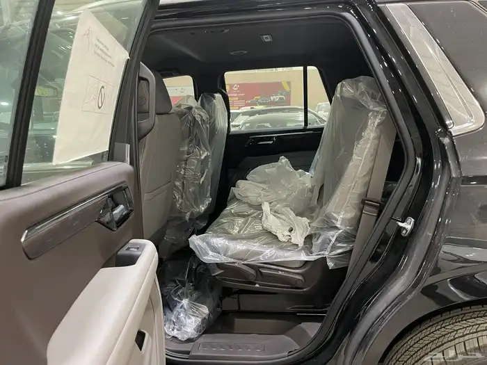 شفروليه تاهو 2025 ستاندر خليجي بدون دبل (بنزين ) 14