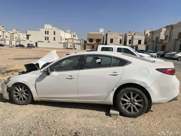 مازدا للبيع 4