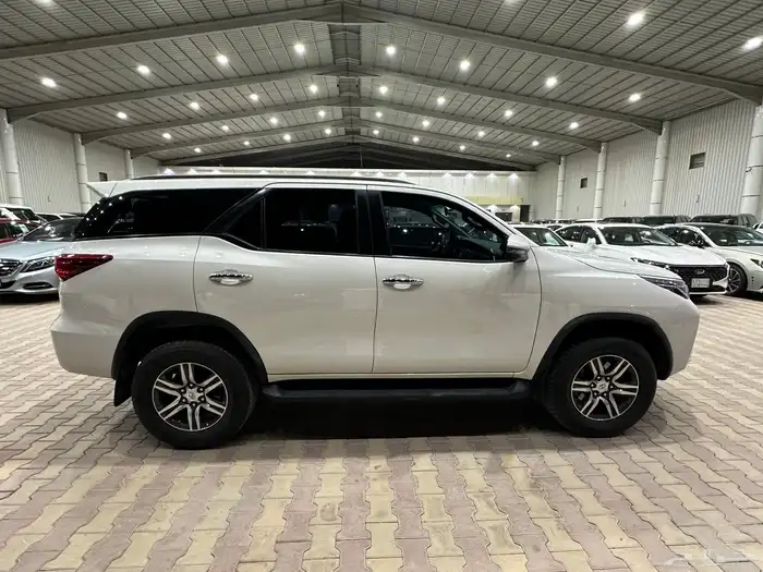 تويوتا فورشنر موديل 2022 دبل 4