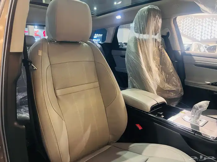 لاند روفر ايفوك 2020 (بحالة ممتازة ) 15