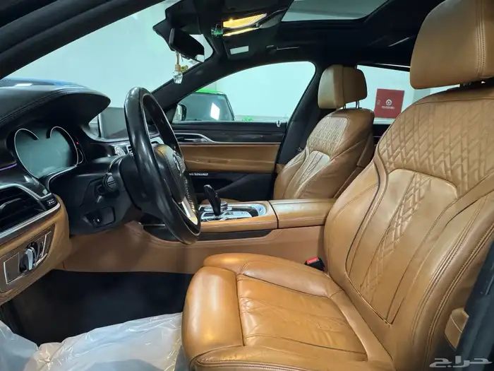 بي ام دبليو 750i 2017 8