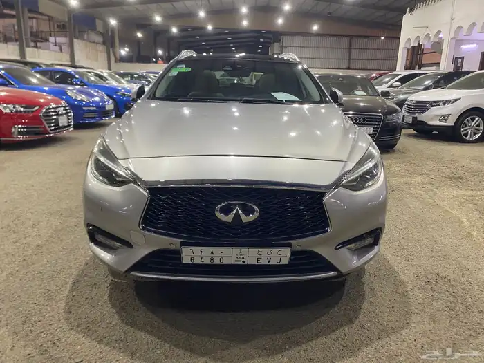 انفينيتي Q30 موديل2017 1