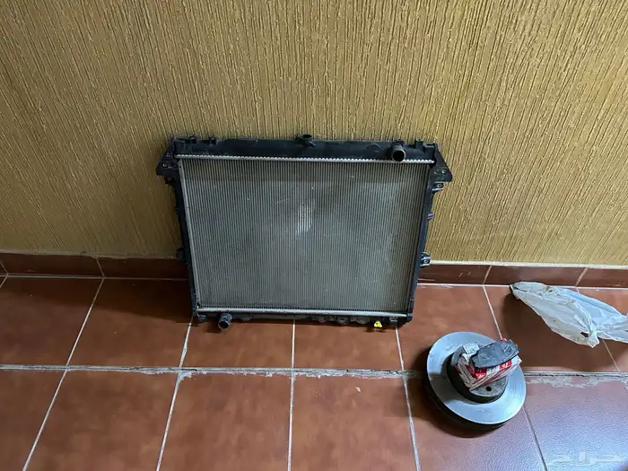 قطع غيار هايلكس 2015 3