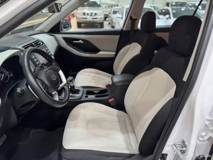 هيونداي كريتا نص فل موديل 2023 10