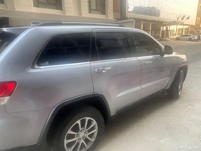 جيب جراند شيروكي Limited 2