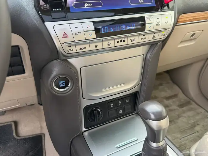 تويوتا برادو 2020 فل كامل VX 27