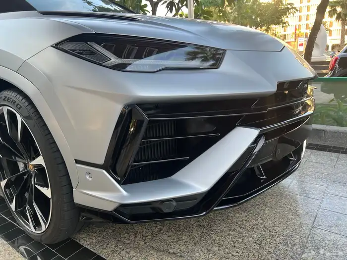 لمبرجيني اوروس S عداد 4 الاف صيانة 5 سنوات إضافية مجانا 17