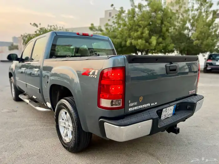 للبيع سييرا غمارتين 2012 دبل شرط 18