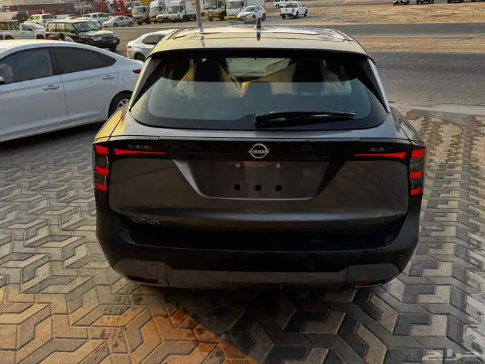 نيسان كيكس استاندر موديل 2025 5