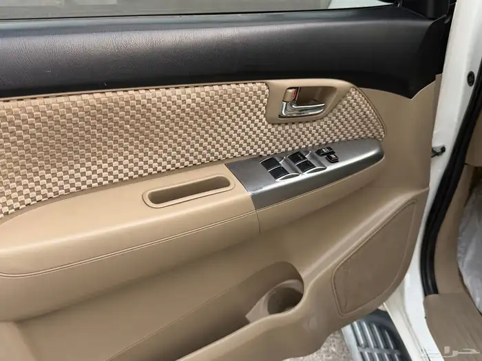 فورشينر 2015 قير عاد يبدون دبل نضيفف للمستخدم 37