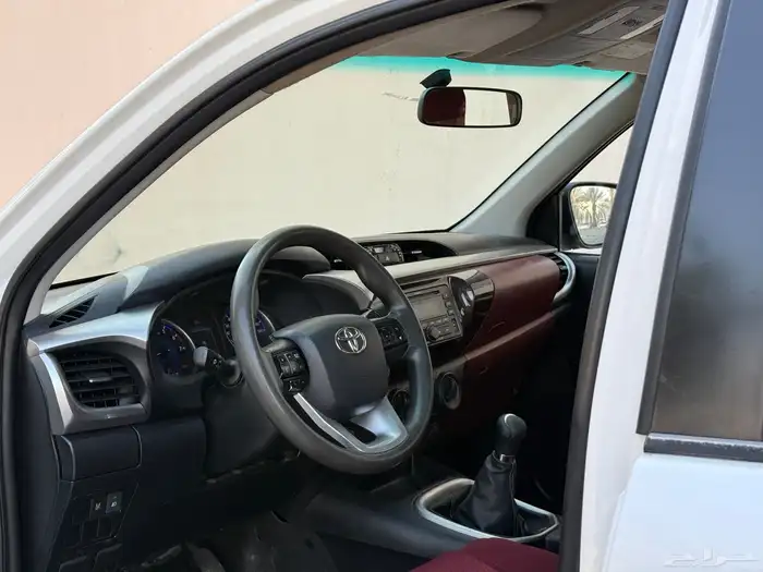 تيوتا هايلوكس GLX2 موديل 2018 6