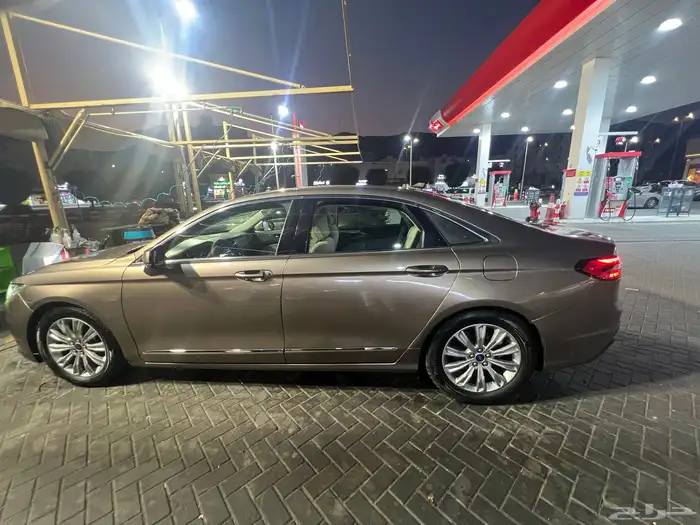 فورد توروس 2021 12