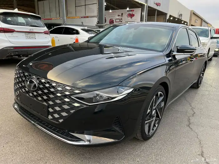 هيونداي ازيرا 2020 فل كامل ( عداد ديجتل كاميرات 360 ) 0