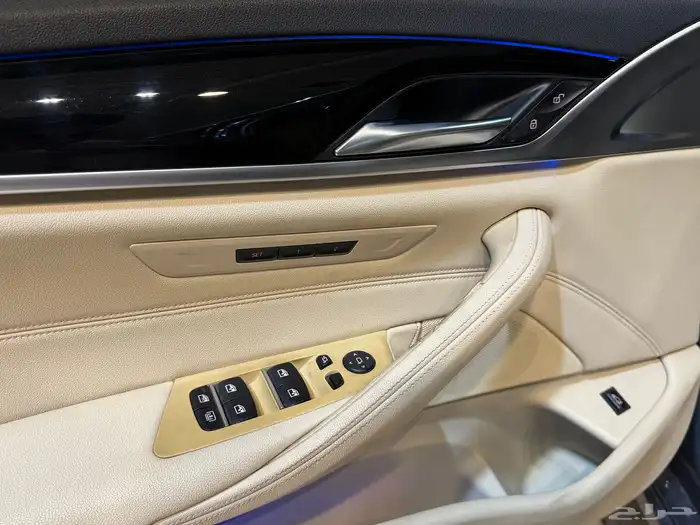 بي ام دبليو 520i 2018 (( بحالة ممتازة )) 15