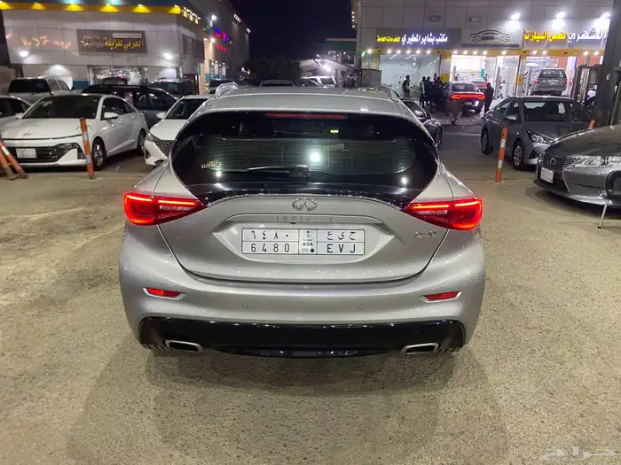 انفينيتي Q30 موديل2017 15