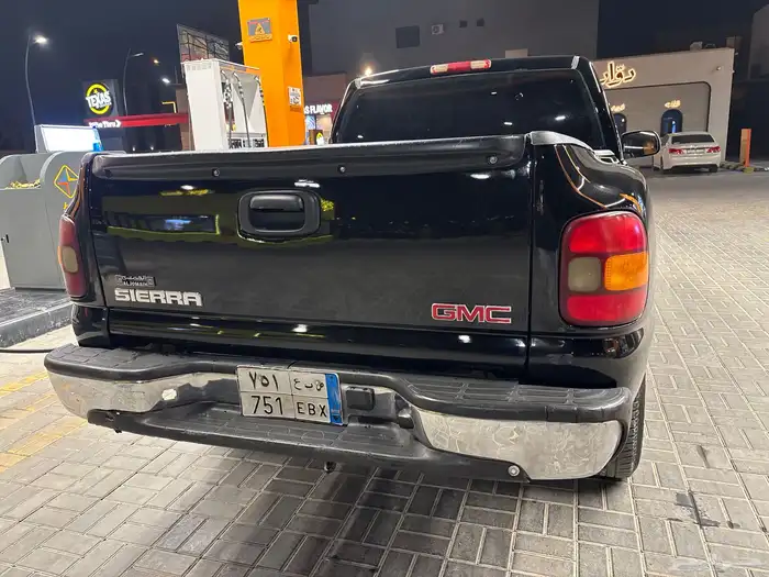 جي ام سي سييرا 2006 رفرف ستاندر 11