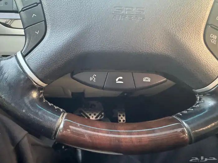 للبيع ميتسوبيشي باجيرو 2017 وكاااله 33