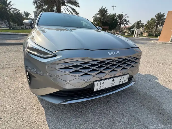 كيا كي ايت فل كامل وارد سعودي kia k8 2022 21