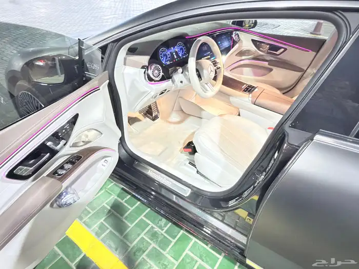 مرسيدس eqs 450 15