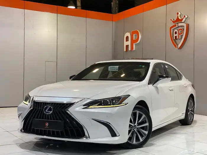 لكزس ES300h 2021 ( هايبرد ) بحالة ممتازة 5