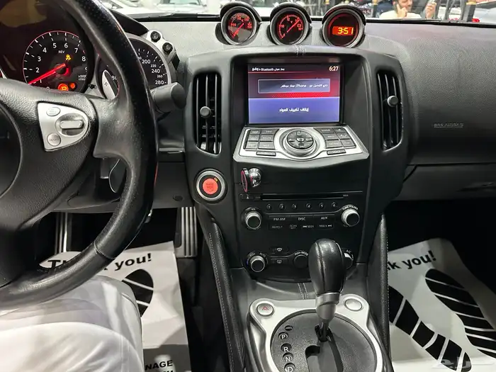 نيسان Z موديل 2015 نظيف 8