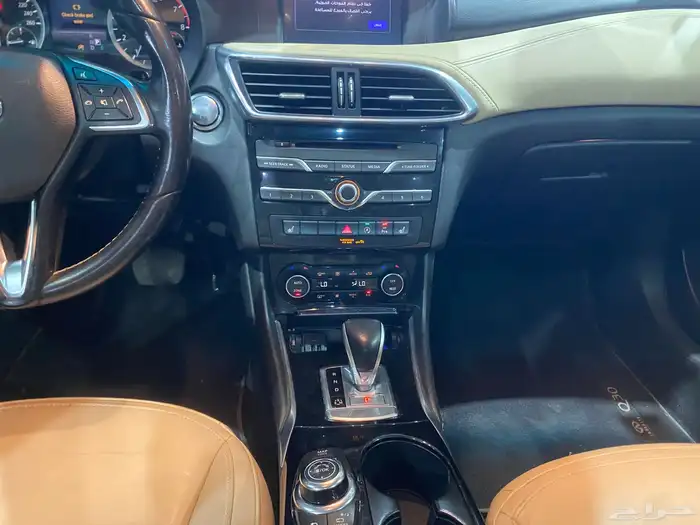 انفينيتي Q30 موديل2017 22