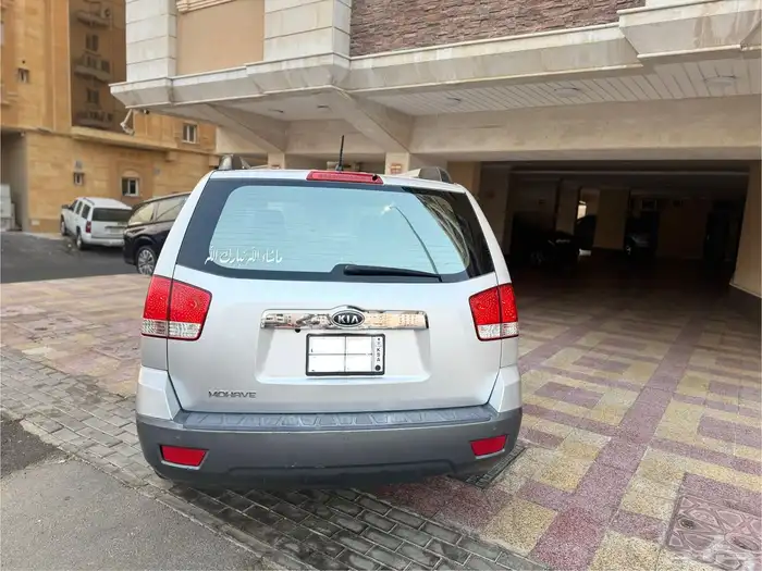 جيب كيا موهافي موديل 2012 5