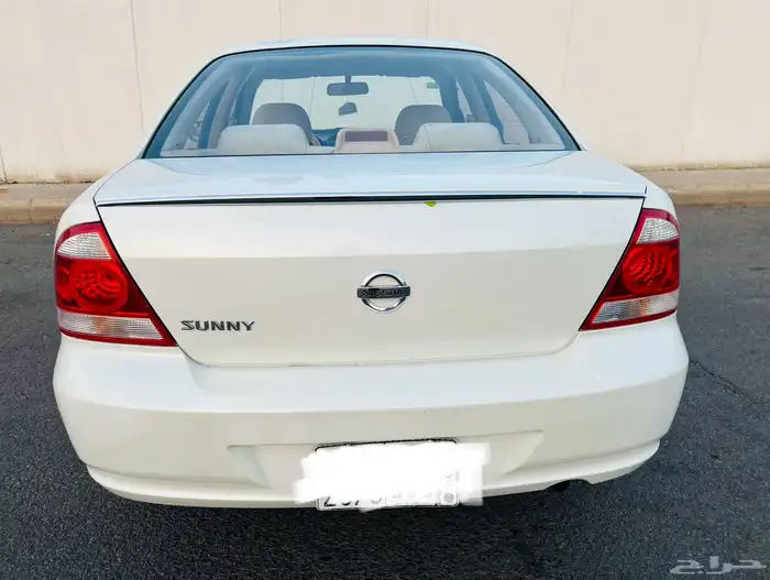 نيسان صني اتوماتيك مشي قليل وكاله البيع 20 14