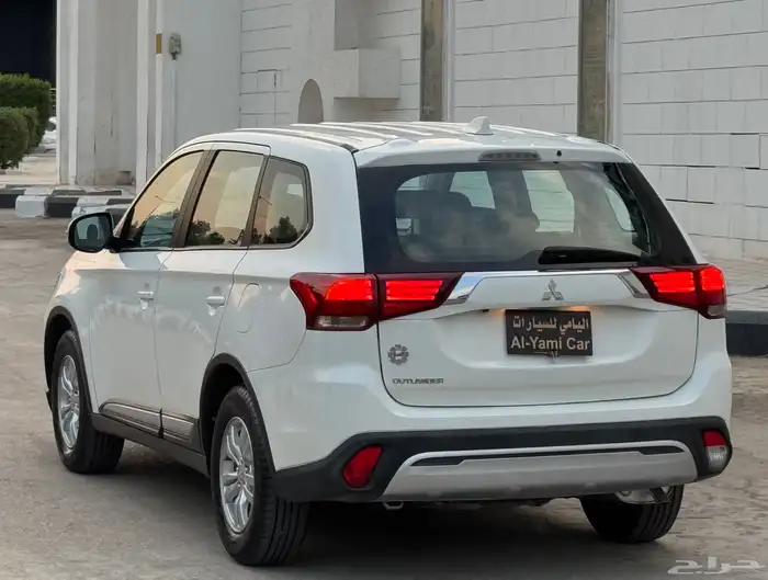ميتسوبيشي اوتلاندر 2020 7