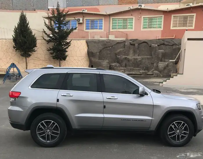 جراند شيروكي ليمتيد 2018 فل كامل ممشي قليل وكاله 3