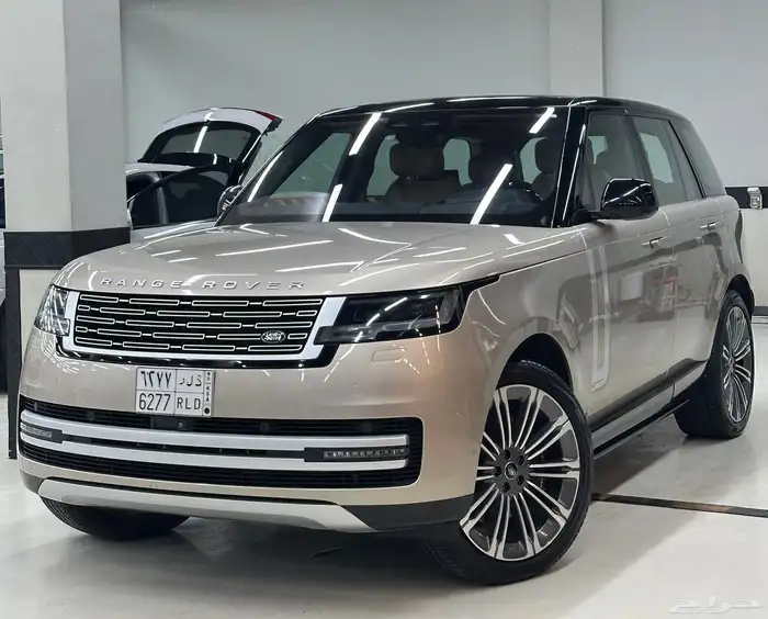 رنج روفر اوتوبيوجرفي 2023 1