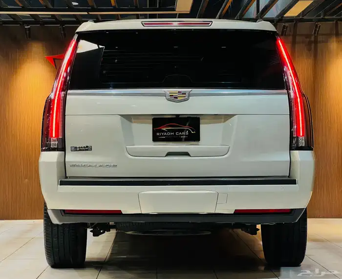 اسكاليد 2015 طويل سعودي ( بحاله ممتازه) 4