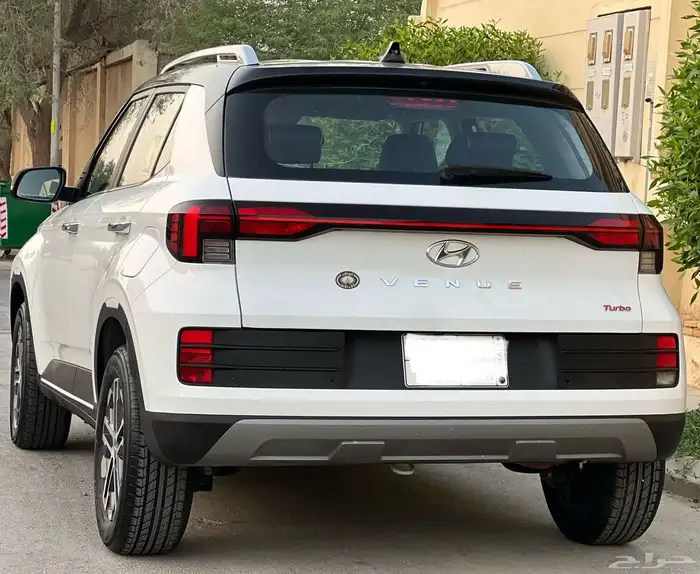 Hyundai Venue 2023 Automatic 1.0 Turbo Full Option 3