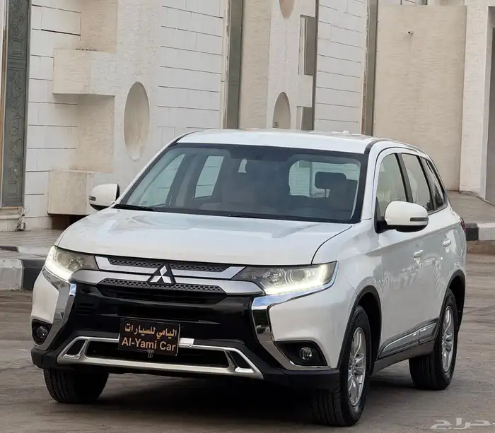 ميتسوبيشي اوتلاندر 2020 1
