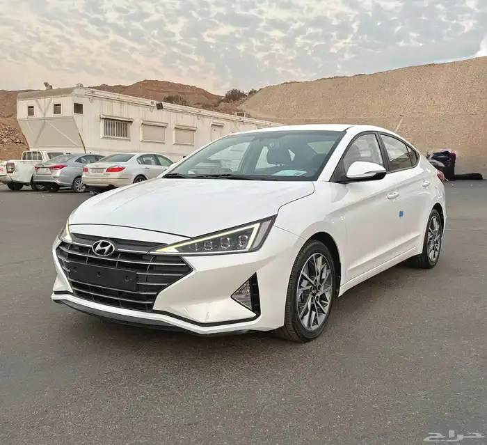 النترا 2020 اعلا مواصفات بدون فتحه ماشيه 49 وكاله للبيع 0