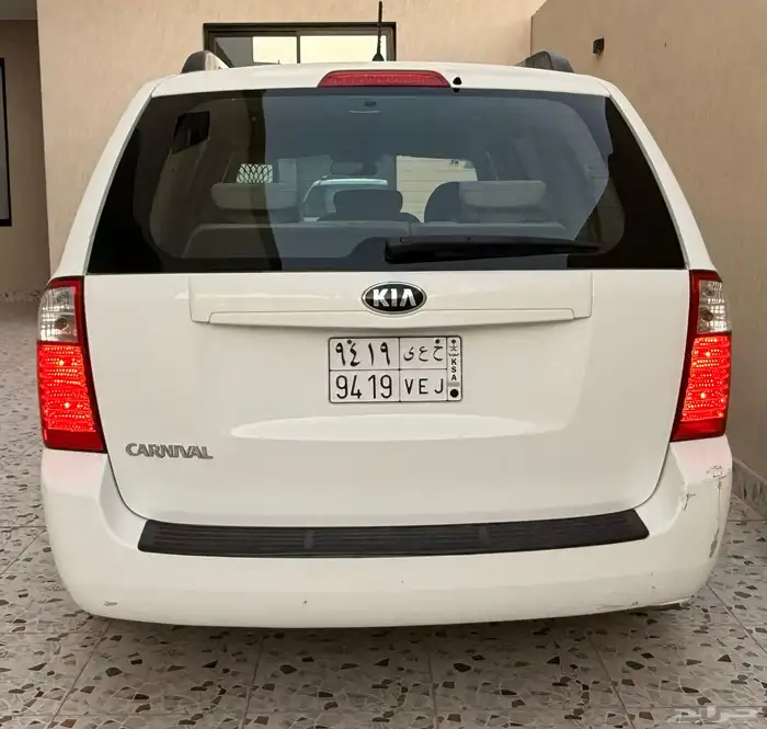 كيا كرنفال 2015 3