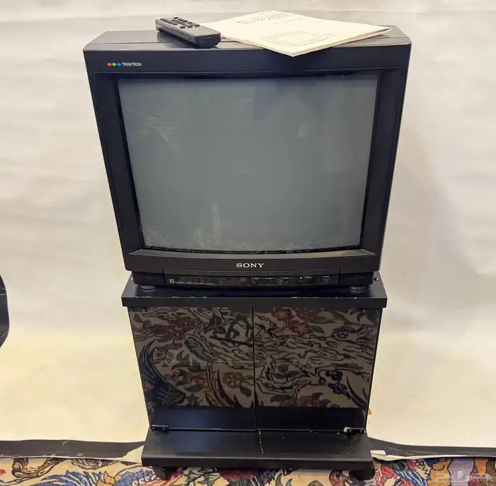 تلفزيون سوني قديم 0