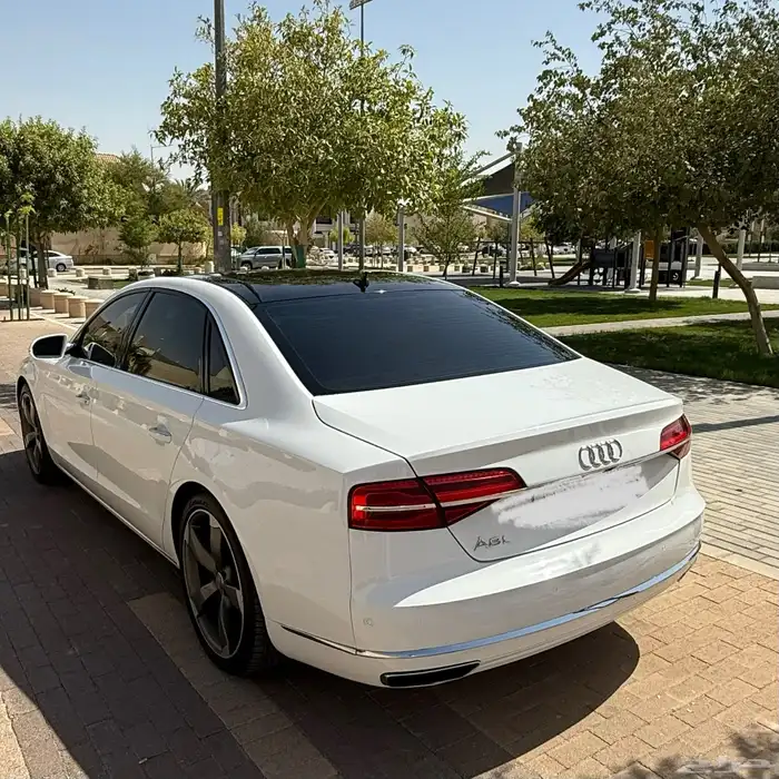 أودي A8 2015 5