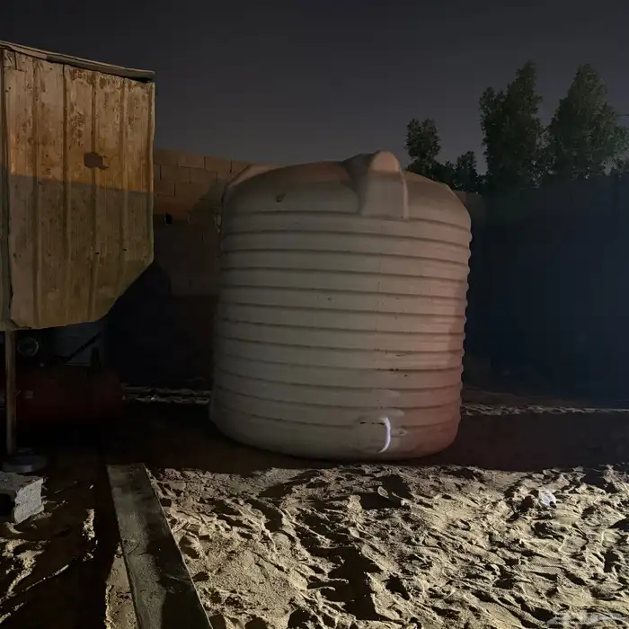 خزنات للبيع 0