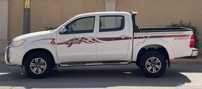 تويوتا- هايلوكس-2013-GLX-غمارتين- دبل- تماتيك- بنزين 7