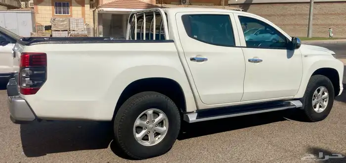 موتسبيشي l200 2020 ديزل دبل 11