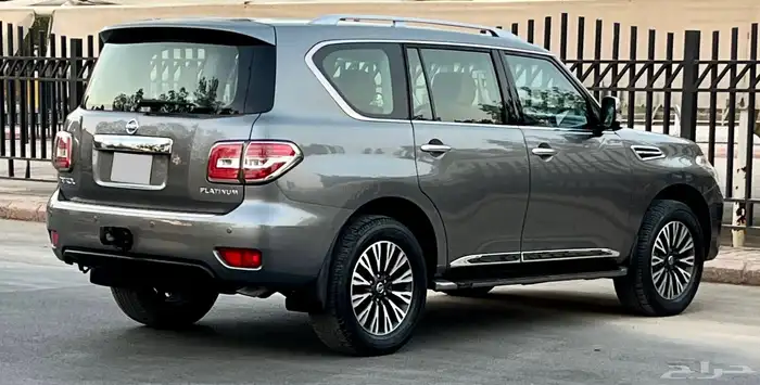 نيسان باترول 2017 بلاتينيوم ( تم البيع ) 6