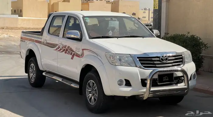 تويوتا- هايلوكس-2013-GLX-غمارتين- دبل- تماتيك- بنزين 0